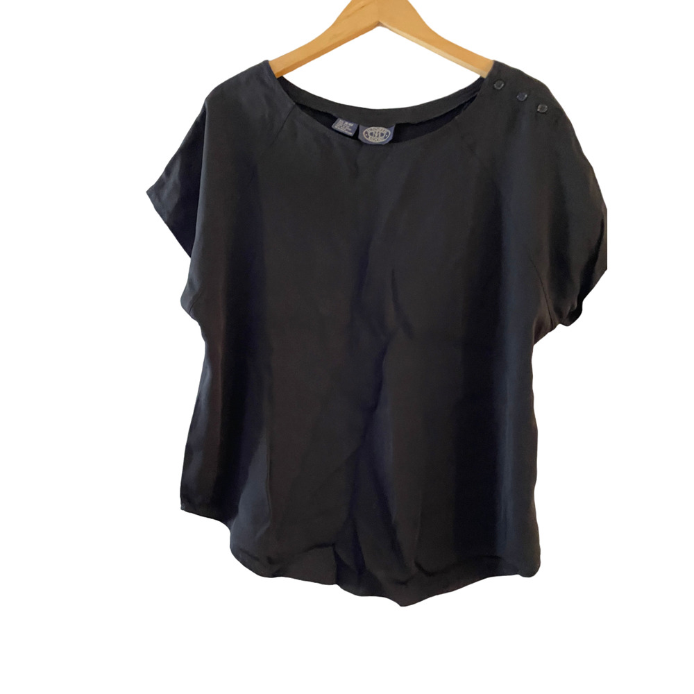 Jennifer Moore Shoulder Button Blouse 36 16W Black Women Round Neck Short Sleeve